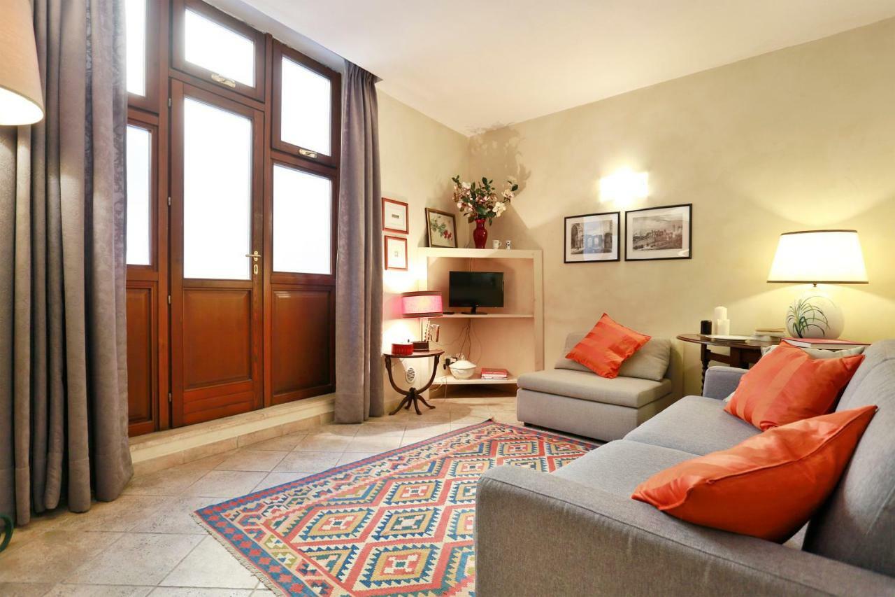 Ghibellina Apartment In The Heart Of The City Florence Luaran gambar